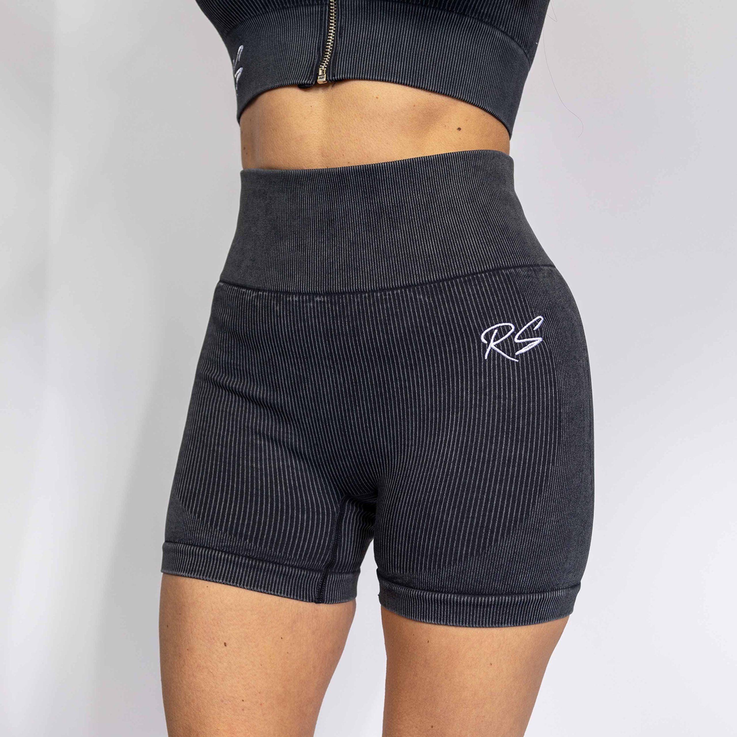 zip shorts black