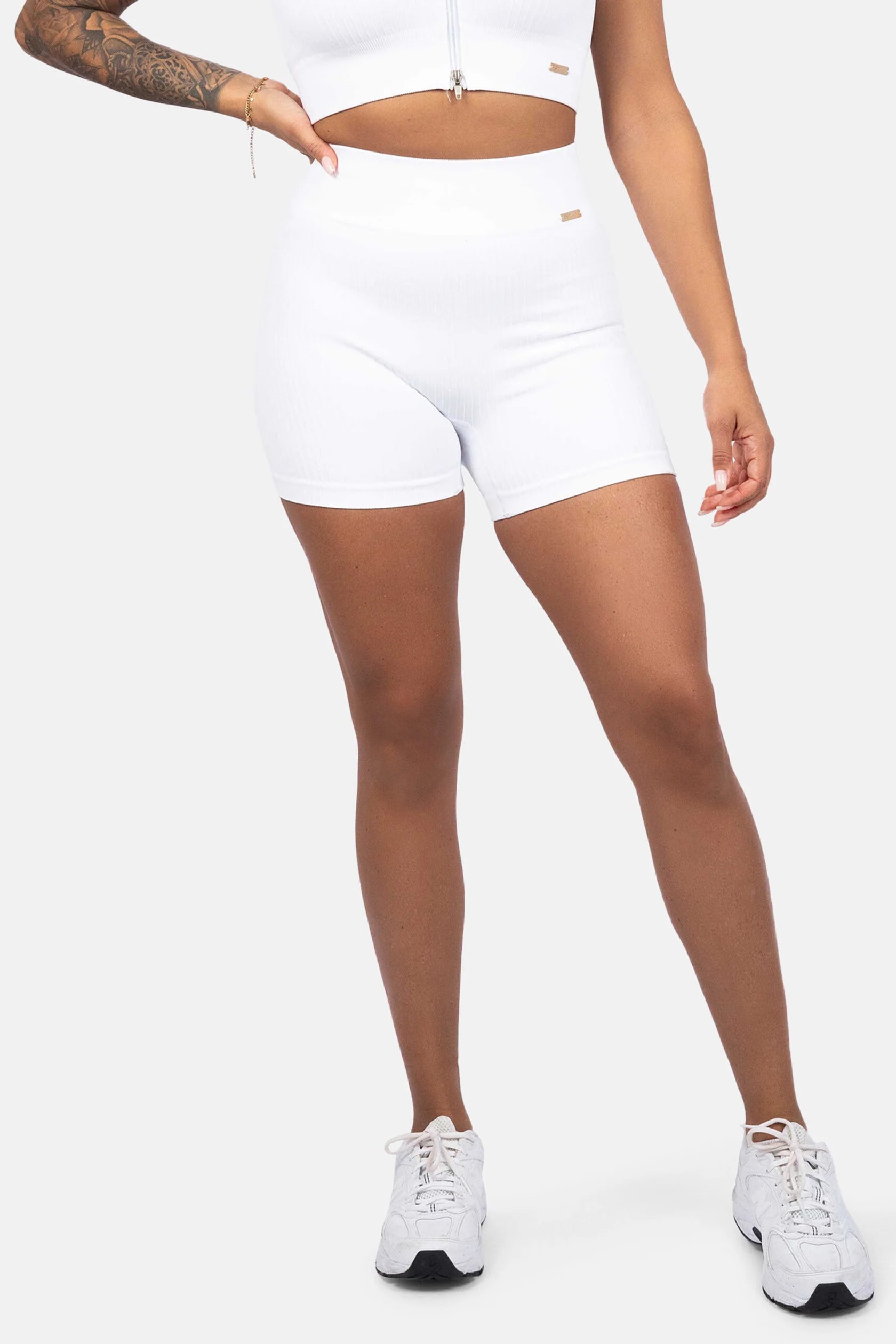 Chique Shorts - White